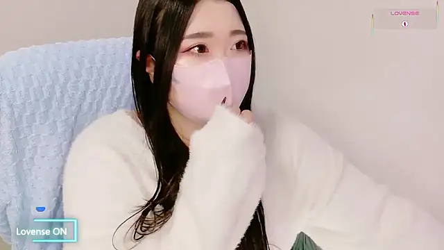 Snapshot of yukinko_o_ chatting on 10/25/25, 02:02 yukinko o online show from 10/25/25, 02:02