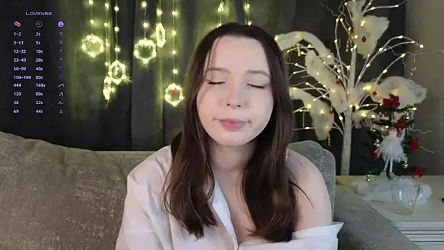 GarynAnstead online show from 12/25/24, 02:34