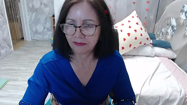 Snapshot of OlgaHottie chatting on 06/01/26, 11:28 OlgaHottie online show from 06/01/26, 11:28