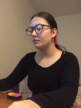 Prudie Gabriella online show from 02/16/25, 01:05