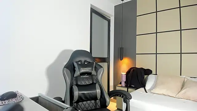 alma fenix online show from 02/13/26, 12:45