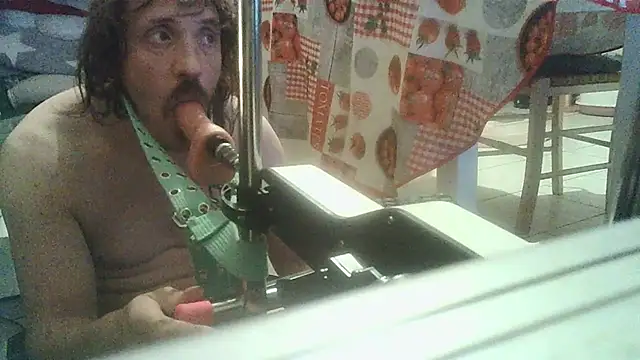 Snapshot of cyril020202 chatting on 10/24/25, 06:21 cyril020202 online show from 10/24/25, 06:21