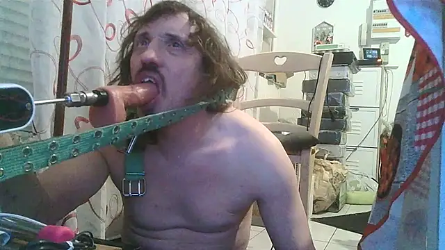 cyril020202 online show from 01/08/26, 11:01