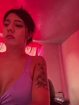 ZachaTompson online show from 05/26/26, 06:59