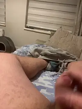 Snapshot of sid800 chatting on 10/18/25, 05:32 sid800 online show from 10/18/25, 05:32