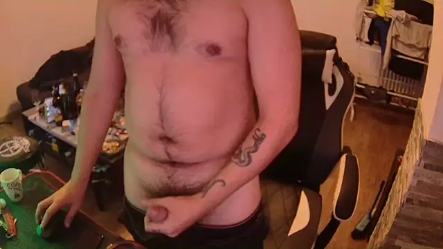 bananahot31 online show from 12/06/24, 06:48