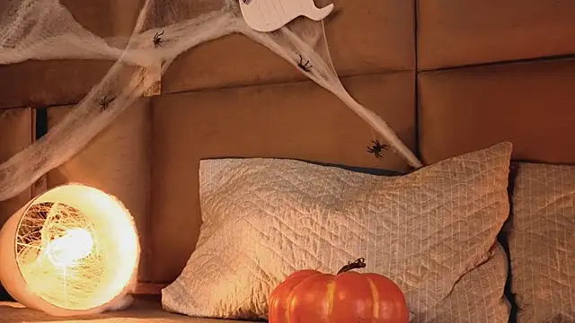 angelinepossy online show from 10/29/25, 10:00