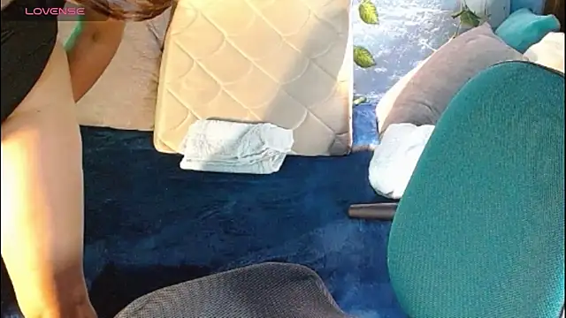 Snapshot of venus_swet_ chatting on 05/25/26, 01:11 venus swet online show from 05/25/26, 01:11
