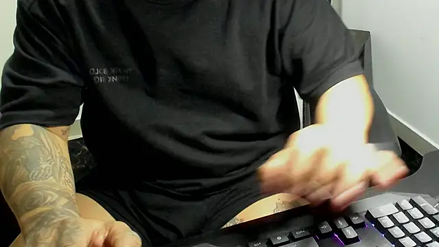 Snapshot of stebankechima chatting on 10/12/25, 11:26 stebankechima online show from 10/12/25, 11:26