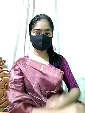 Snapshot of Arisha- chatting on 02/08/25, 04:14 Arisha- online show from 02/08/25, 04:14