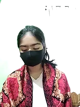 Snapshot of Arisha- chatting on 02/20/25, 02:18 Arisha- online show from 02/20/25, 02:18