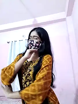 Snapshot of Arisha- chatting on 09/18/25, 03:14 Arisha- online show from 09/18/25, 03:14