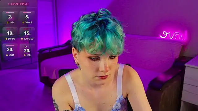 Snapshot of School_Love chatting on 12/05/24, 04:23 School Love online show from 12/05/24, 04:23