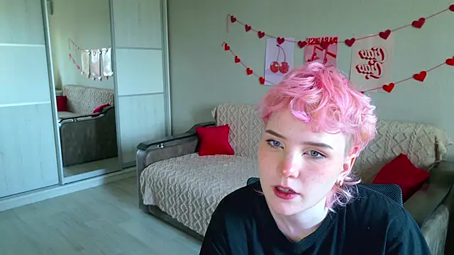 Snapshot of School_Love chatting on 09/25/25, 11:03 School Love online show from 09/25/25, 11:03