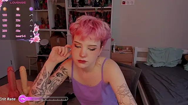 School Love online show from 01/13/26, 07:13