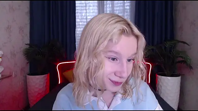 EnigmaSee online show from 10/09/25, 01:47