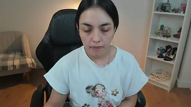  BellaEvans  online show from 02/24/26, 05:49