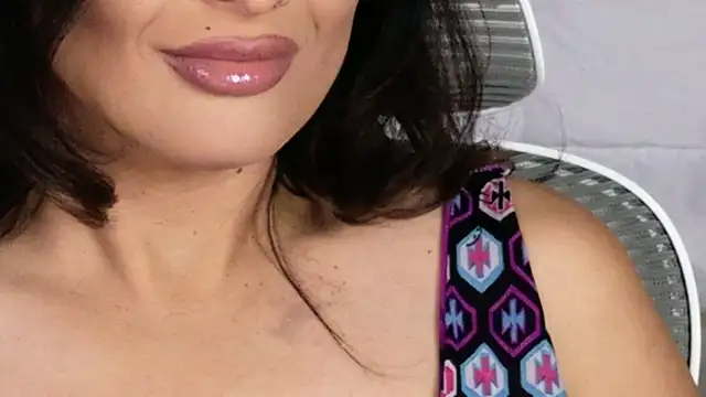 xprettysmilex online show from 05/19/26, 08:15