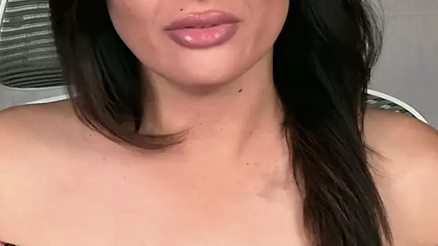 xprettysmilex online show from 06/24/26, 07:35