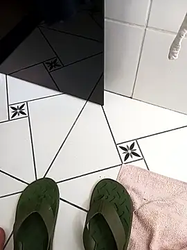 lobomisterioso13 online show from 04/06/26, 11:22