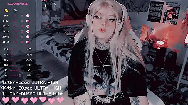 Snapshot of noori__hope chatting on 11/07/25, 08:53 noori hope online show from 11/07/25, 08:53