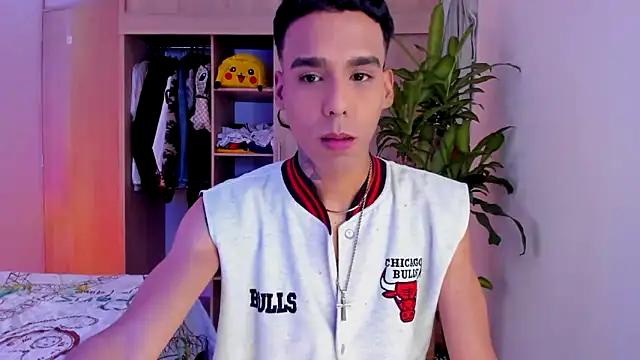 aldrinwhite online show from 11/16/25, 06:13