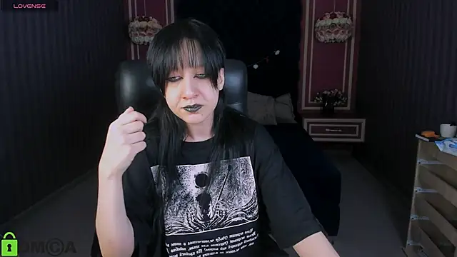 Snapshot of Medusa__Gorgona chatting on 02/26/25, 01:32 Medusa Gorgona online show from 02/26/25, 01:32