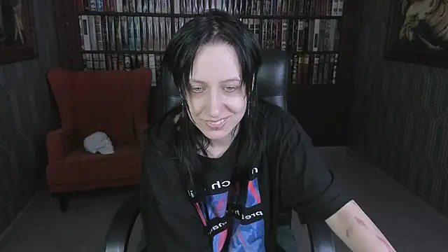 Snapshot of Medusa__Gorgona chatting on 09/12/25, 05:40 Medusa Gorgona online show from 09/12/25, 05:40