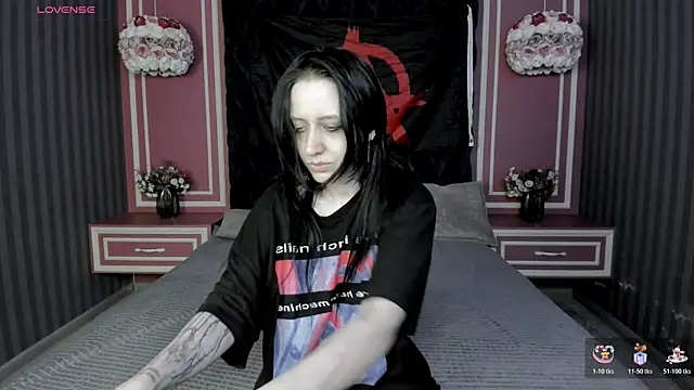 Snapshot of Medusa__Gorgona chatting on 06/04/26, 01:06 Medusa Gorgona online show from 06/04/26, 01:06