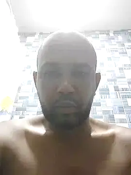Frankie0880 online show from 01/09/25, 02:33