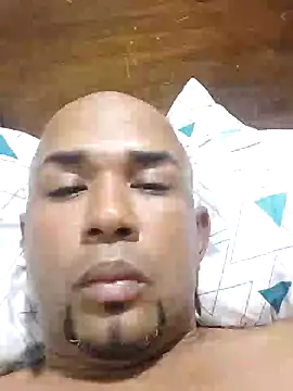 Frankie0880 online show from 02/02/25, 03:32