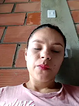 Mommy-Hot online show from 02/09/25, 06:37