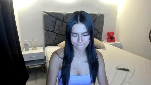 Snapshot of cloe_fox chatting on 03/02/26, 07:26 cloe fox online show from 03/02/26, 07:26