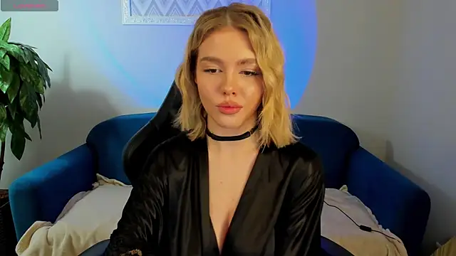 Snapshot of Anna_Robinson chatting on 03/16/25, 09:58 Anna Robinson online show from 03/16/25, 09:58