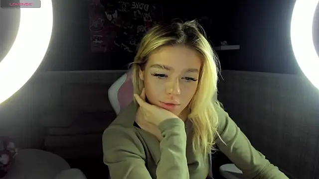 Anna Robinson online show from 02/09/26, 10:58