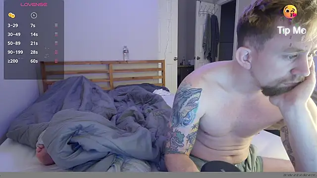 Snapshot of jakespits996 chatting on 12/04/24, 01:09 jakespits996 online show from 12/04/24, 01:09