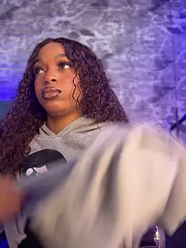 Melany Williams online show from 03/02/26, 01:18