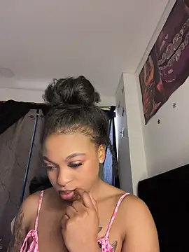Snapshot of Melany_Williams chatting on 04/23/26, 12:29 Melany Williams online show from 04/23/26, 12:29