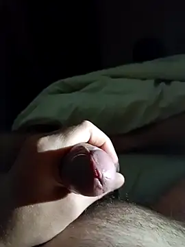 Snapshot of demoniczny82 chatting on 12/17/24, 11:27 demoniczny82 online show from 12/17/24, 11:27