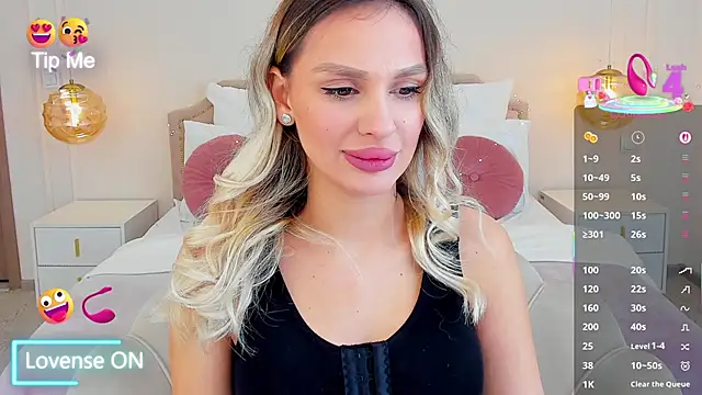 MissLoou online show from 01/19/26, 06:17