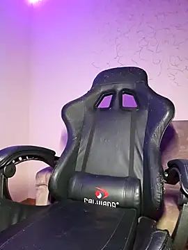 DanaWard online show from 02/11/25, 11:22