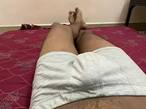 Snapshot of Ryuk_God chatting on 01/20/25, 07:58 Ryuk God online show from 01/20/25, 07:58