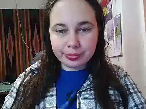 Snapshot of Cora_Maro chatting on 10/11/25, 02:00 Cora Maro online show from 10/11/25, 02:00