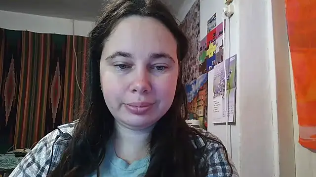 Snapshot of Cora_Maro chatting on 10/13/25, 11:27 Cora Maro online show from 10/13/25, 11:27