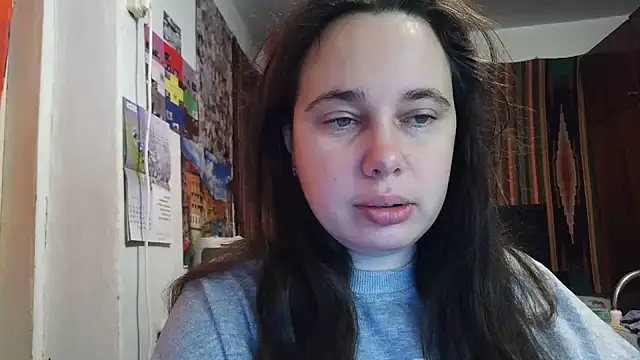 Snapshot of Cora_Maro chatting on 10/22/25, 06:13 Cora Maro online show from 10/22/25, 06:13