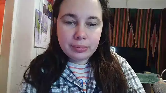 Snapshot of Cora_Maro chatting on 10/26/25, 10:36 Cora Maro online show from 10/26/25, 10:36