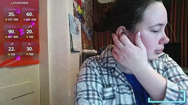 Cora Maro online show from 04/09/26, 11:21