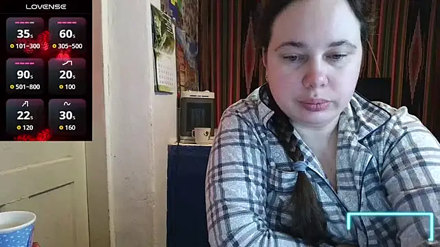 Cora Maro online show from 05/18/26, 11:21