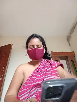 Snapshot of Neha-Roy chatting on 07/07/26, 06:27 Neha-Roy online show from 07/07/26, 06:27