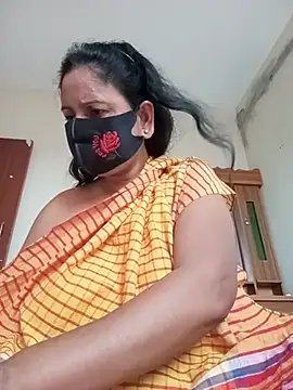 Snapshot of Neha-Roy chatting on 07/19/26, 04:49 Neha-Roy online show from 07/19/26, 04:49